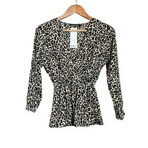 NWT! Boohoo leopard print peplum blouse‎